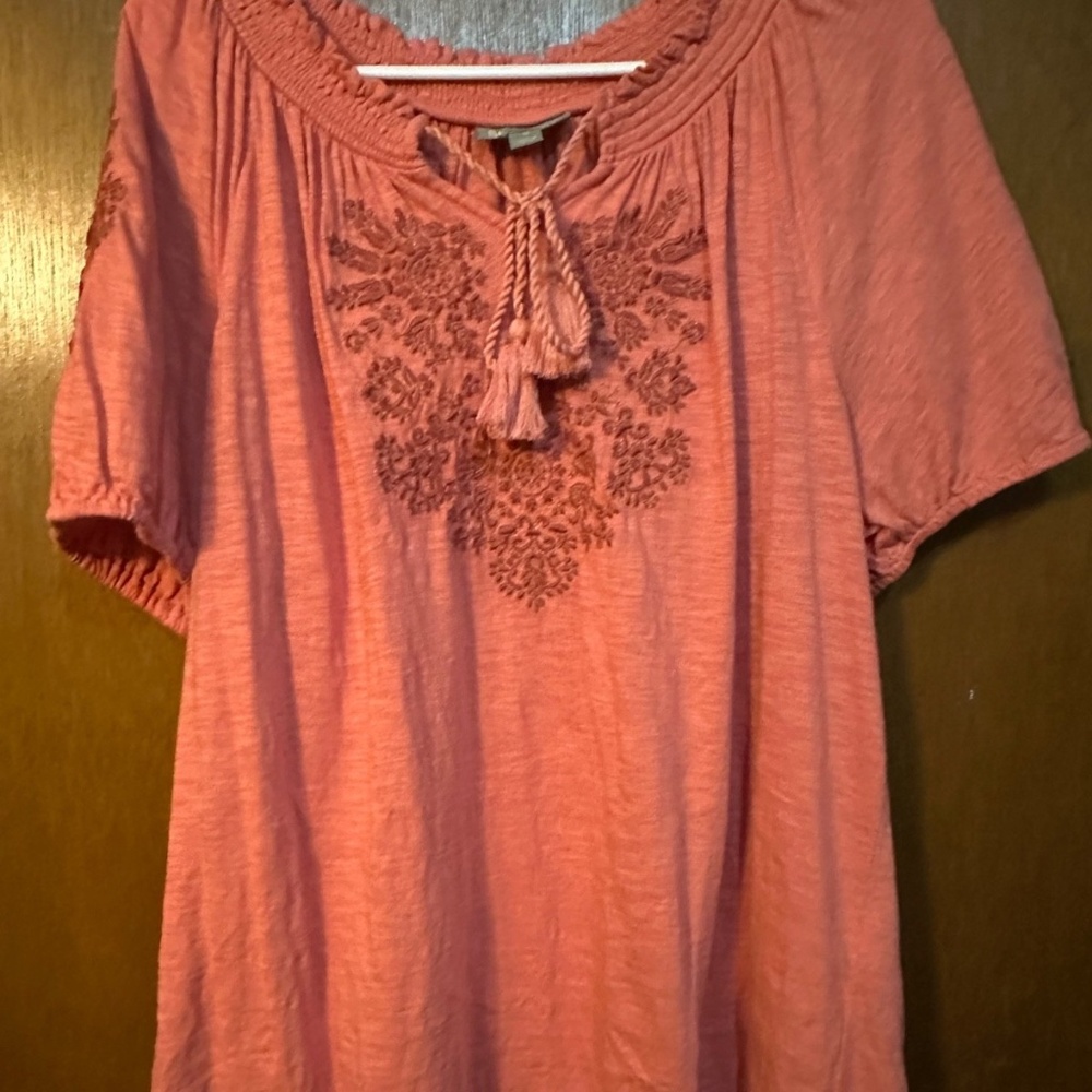 Style and Co. Women's Embroidery Vacay Top Size 1X Orange Peach